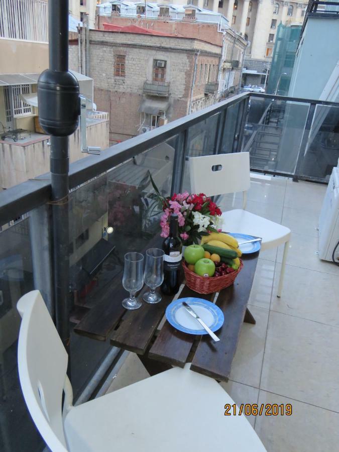Atlas Hotel Tbilisi Luaran gambar