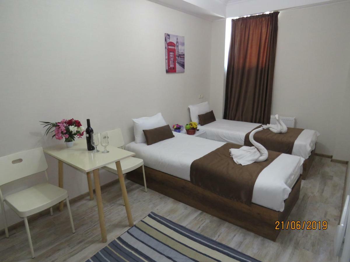 Atlas Hotel Tbilisi Luaran gambar